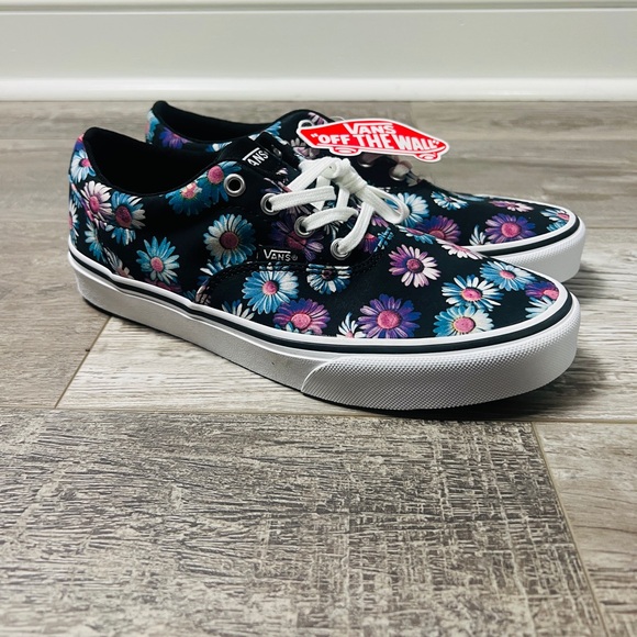 Vans Doheny Sneakers - Women's 8.5 - Picture 2 of 8